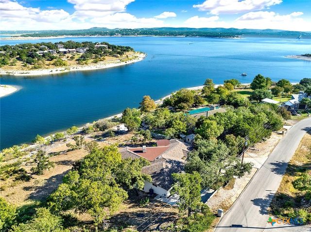 2406 Connie Drive, Canyon Lake, TX 78133