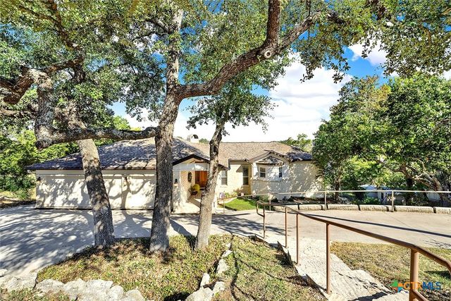 2406 Connie Drive, Canyon Lake, TX 78133