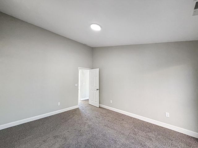 4141 Summerfield Dr, Turlock, CA 95382