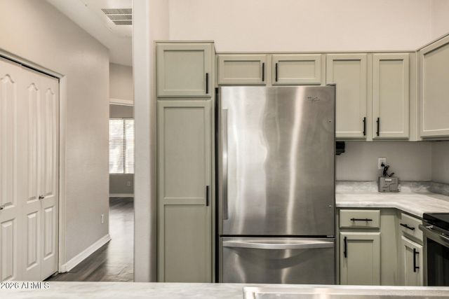 1406 W EMERALD Avenue 112, Mesa, AZ 85202