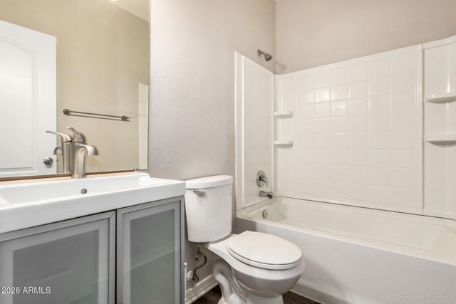 1406 W EMERALD Avenue 112, Mesa, AZ 85202