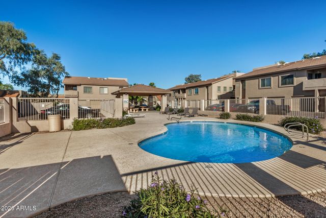 1406 W EMERALD Avenue 112, Mesa, AZ 85202