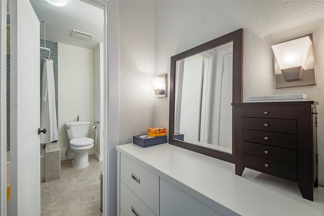 846 Creekridge Drive, Dallas, TX 75218