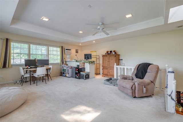 846 Creekridge Drive, Dallas, TX 75218