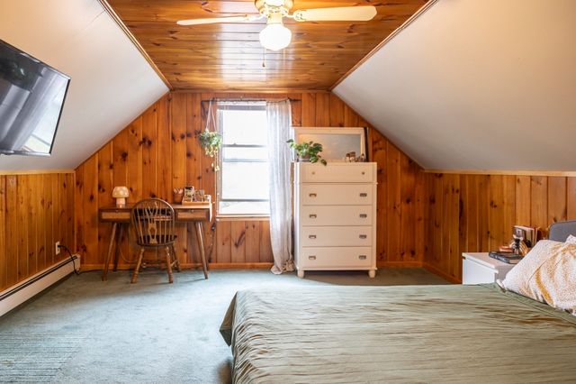 31 Archer St, Bellingham, MA 02019