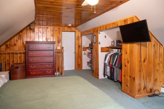 31 Archer St, Bellingham, MA 02019