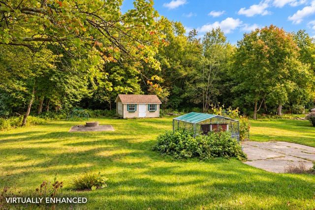 31 Archer St, Bellingham, MA 02019