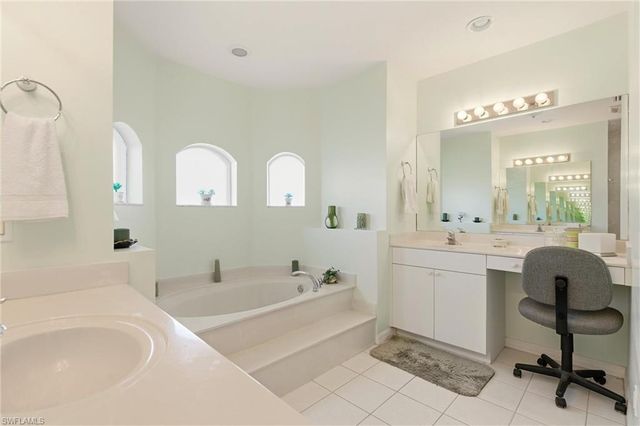 126 Nicholas PKWY W, Cape Coral, FL 33991