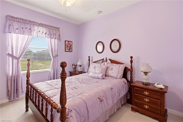 126 Nicholas PKWY W, Cape Coral, FL 33991