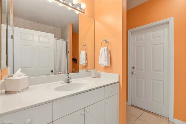 126 Nicholas PKWY W, Cape Coral, FL 33991