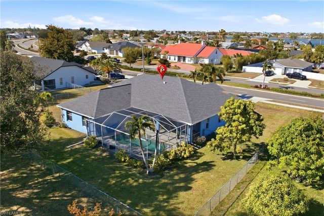 126 Nicholas PKWY W, Cape Coral, FL 33991