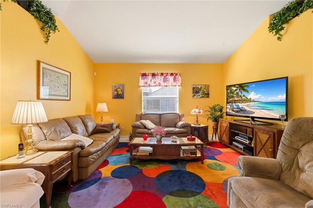 126 Nicholas PKWY W, Cape Coral, FL 33991