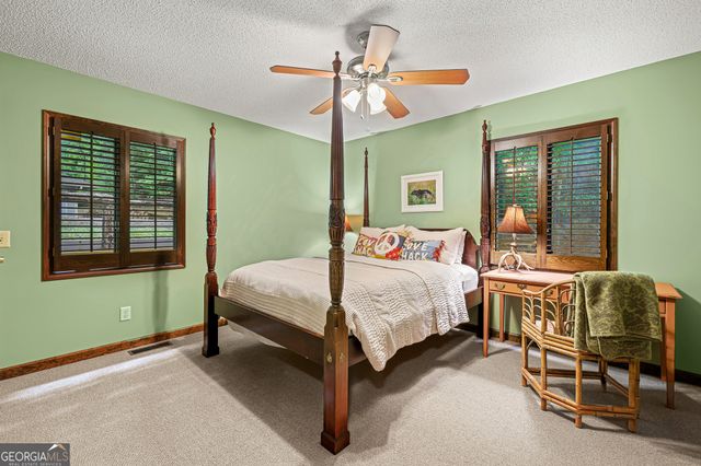 83 Hilltop Circle, Clarkesville, GA 30523