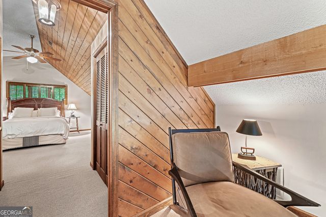 83 Hilltop Circle, Clarkesville, GA 30523