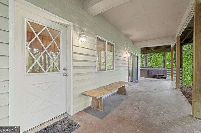 83 Hilltop Circle, Clarkesville, GA 30523