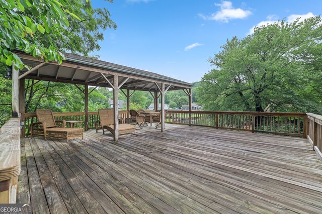 83 Hilltop Circle, Clarkesville, GA 30523
