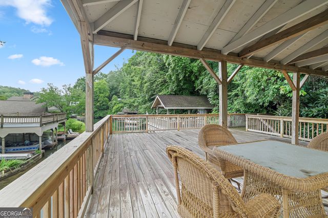 83 Hilltop Circle, Clarkesville, GA 30523