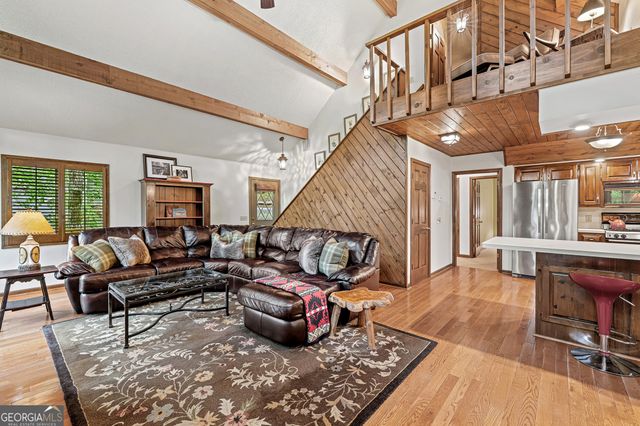 83 Hilltop Circle, Clarkesville, GA 30523