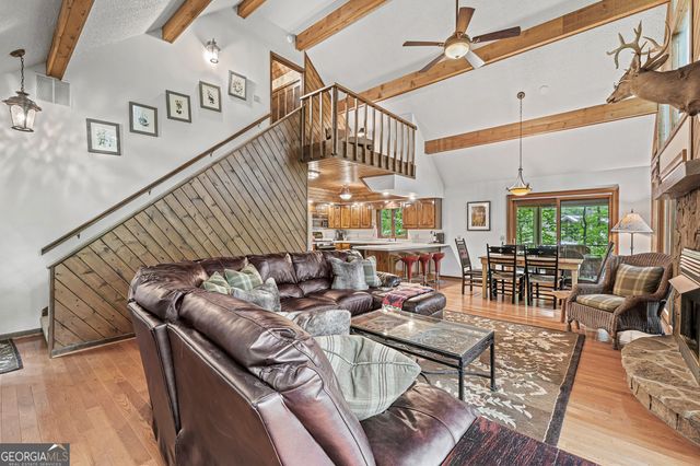 83 Hilltop Circle, Clarkesville, GA 30523
