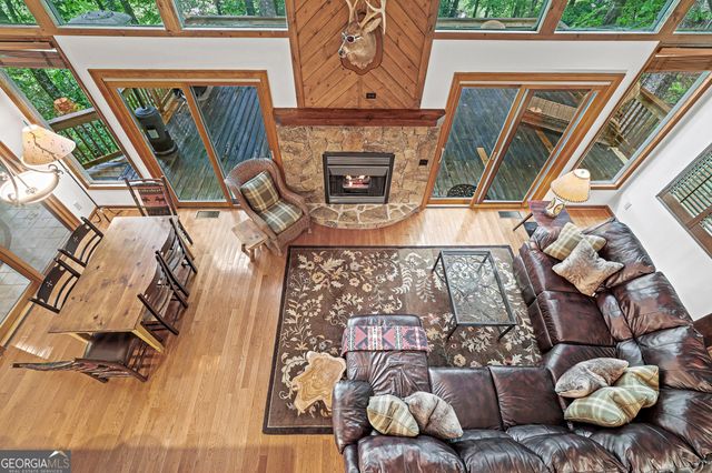 83 Hilltop Circle, Clarkesville, GA 30523