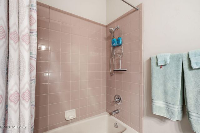 38327 S Arroyo Way, Tucson, AZ 85739