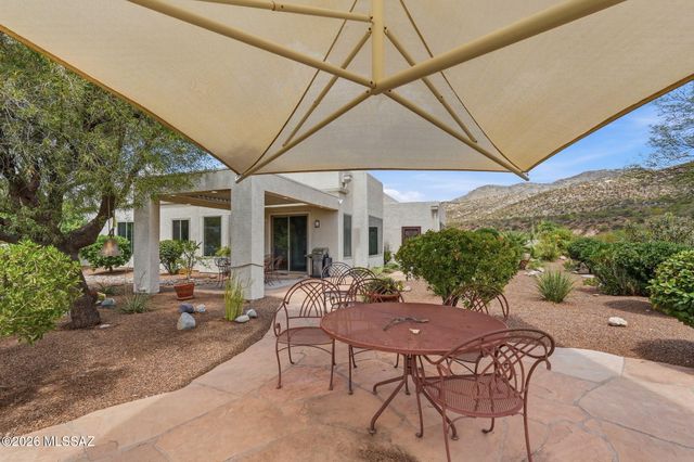 38327 S Arroyo Way, Tucson, AZ 85739