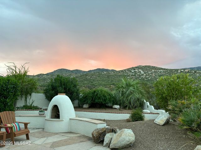 38327 S Arroyo Way, Tucson, AZ 85739