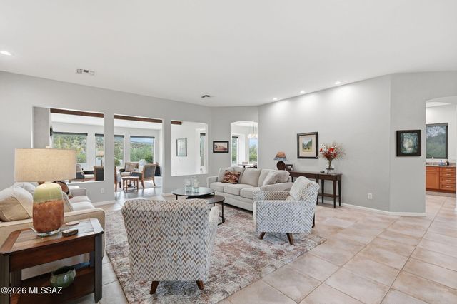 38327 S Arroyo Way, Tucson, AZ 85739