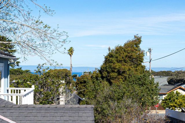514 6th Street, Pacific Grove, CA 93950