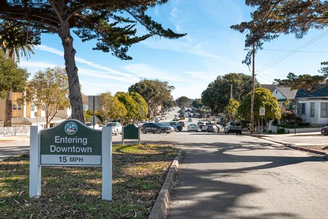 514 6th Street, Pacific Grove, CA 93950