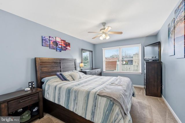 1038 ESTATES BLVD, Hamilton, NJ 08690