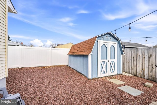 1038 ESTATES BLVD, Hamilton, NJ 08690