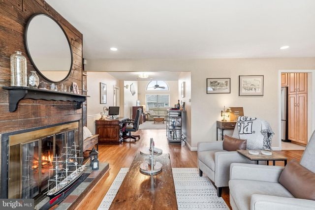 1038 ESTATES BLVD, Hamilton, NJ 08690