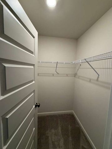 677 Birdie Dr, Spring Hill, TN 37174