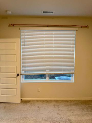 677 Birdie Dr, Spring Hill, TN 37174