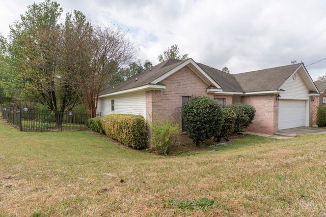 16 Perin Road, North Little Rock, AR 72118