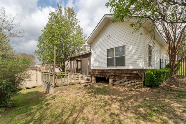 16 Perin Road, North Little Rock, AR 72118