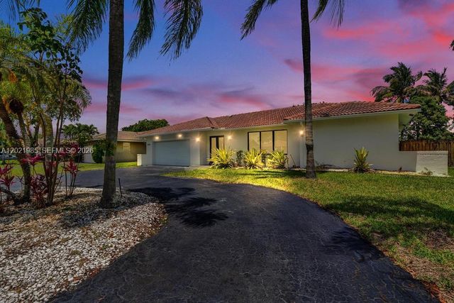 8775 SW 1st Pl, Coral Springs, FL 33071