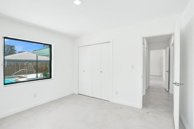 8775 SW 1st Pl, Coral Springs, FL 33071