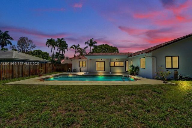 8775 SW 1st Pl, Coral Springs, FL 33071