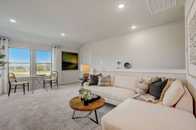 417 Hundred Acre Drive, Waxahachie, TX 75165