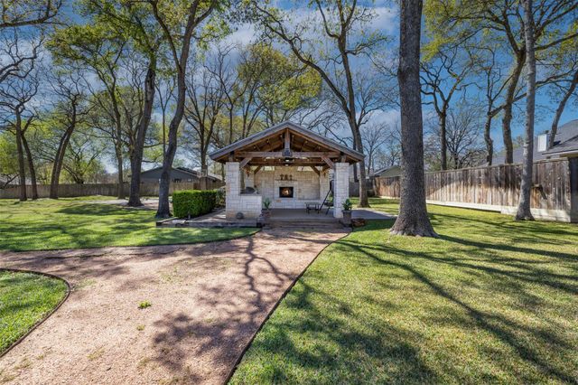 800 Copperas DR, Caldwell, TX 77836