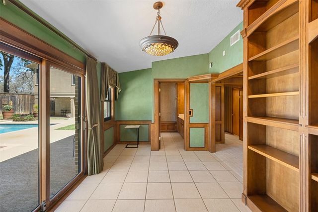 800 Copperas DR, Caldwell, TX 77836