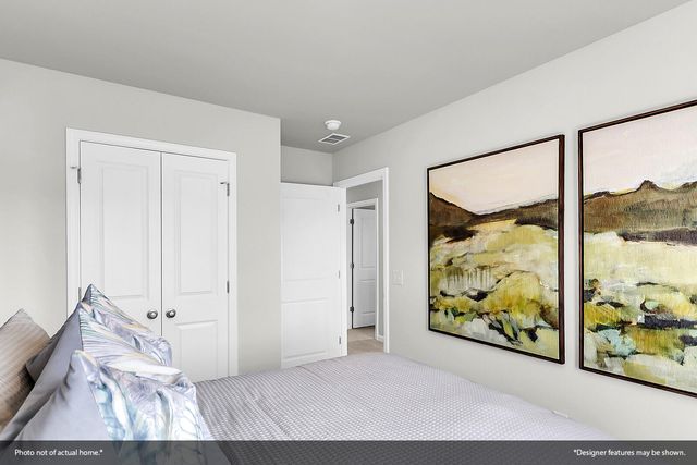 107 Old Creek Court, Goose Creek, SC 29445