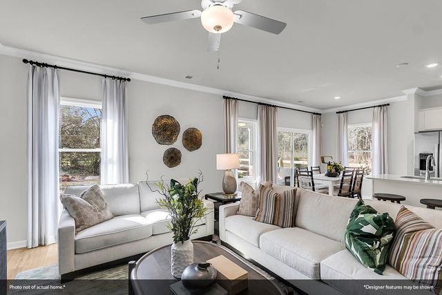 107 Old Creek Court, Goose Creek, SC 29445