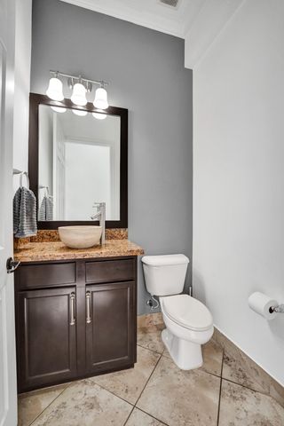 3946 NW 84th Way, Cooper City, FL 33024