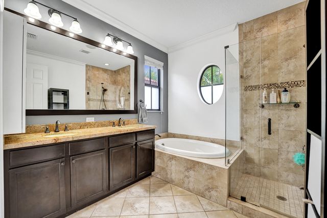 3946 NW 84th Way, Cooper City, FL 33024