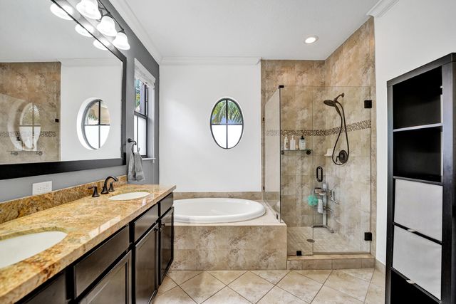 3946 NW 84th Way, Cooper City, FL 33024