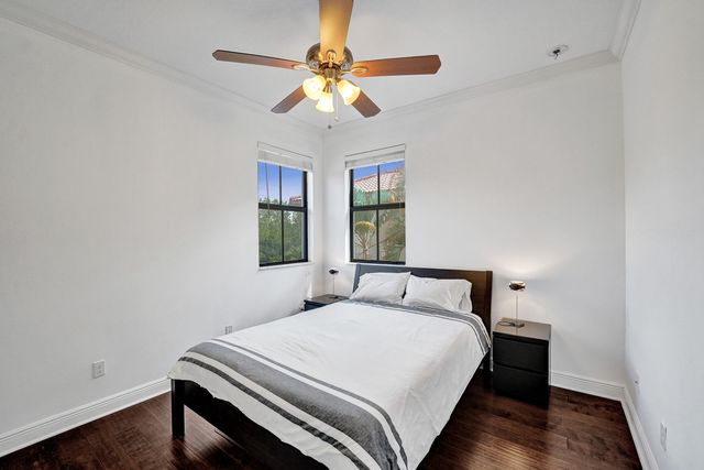 3946 NW 84th Way, Cooper City, FL 33024