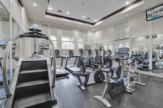 3946 NW 84th Way, Cooper City, FL 33024